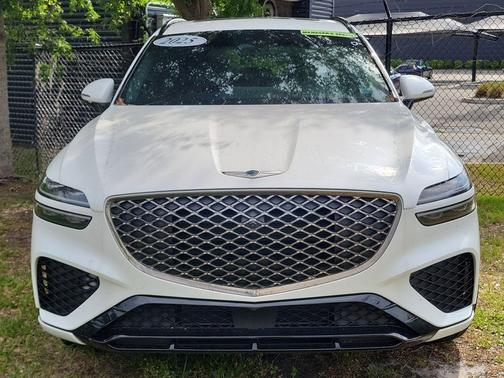 Uyuni White 2025 Genesis GV70 3.5T Sport