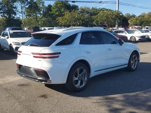 Alta White 2026 Genesis GV70 2.5T