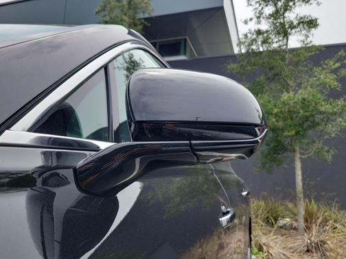 Vik Black 2025 Genesis GV80 2.5T Prestige
