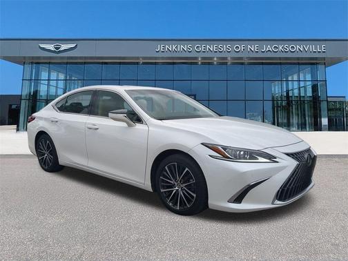 2022 Lexus ES 350 Base