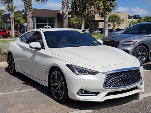 Majestic White 2019 INFINITI Q60 3.0t LUXE