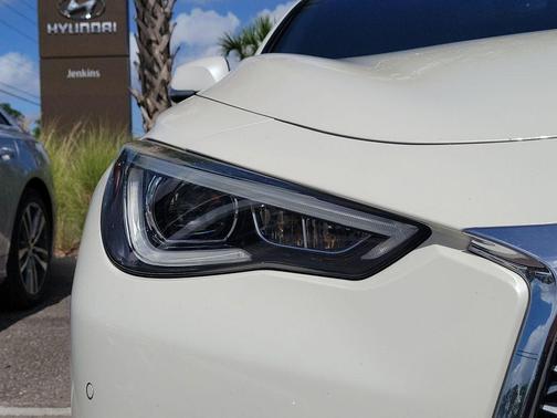 Majestic White 2019 INFINITI Q60 3.0t LUXE