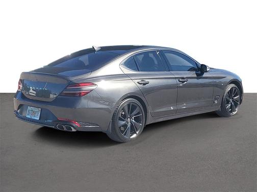 2023 Genesis G70 2.0T