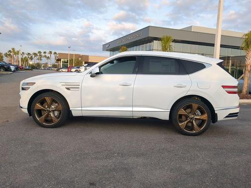 Alta White 2025 Genesis GV80 3.5T Prestige