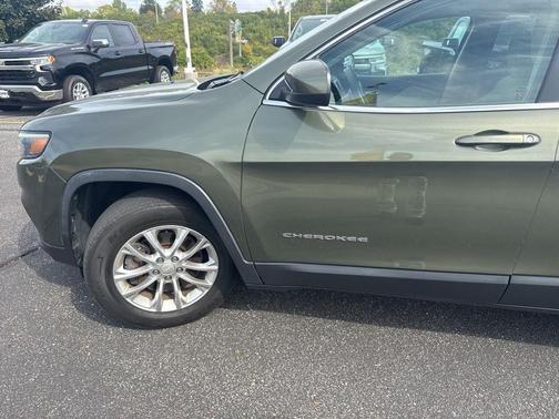 2019 Jeep Cherokee Latitude