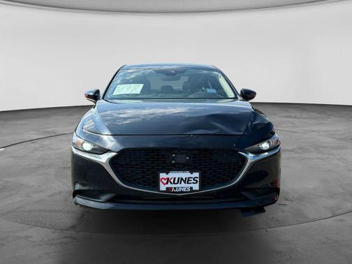 Jet Black Mica 2022 Mazda Mazda3 FWD