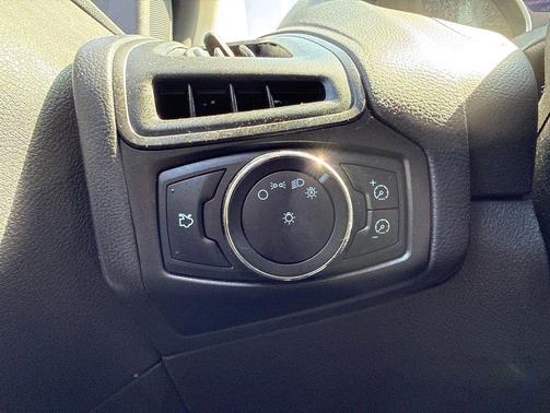 RUBY RED 2013 Ford Focus SE