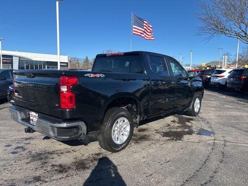 Black 2025 Chevrolet Silverado 1500 LT