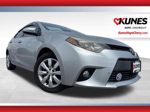 Classic Silver Metallic 2014 Toyota Corolla LE