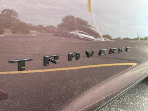 2025 Chevrolet Traverse RS