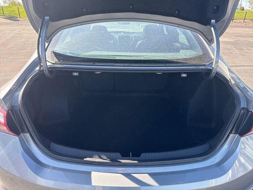 Sterling Gray Metallic 2024 Chevrolet Malibu FWD 2LT