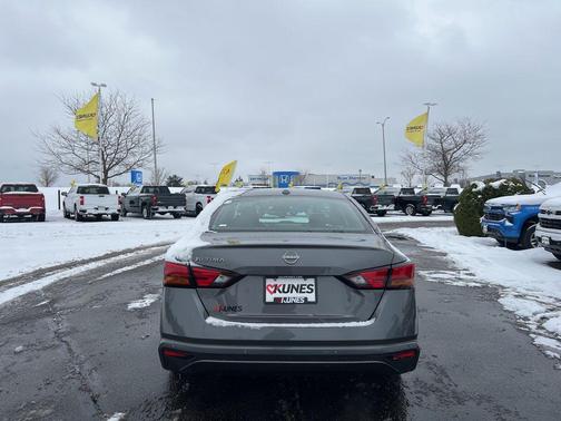 2025 Nissan Altima 2.5 SV