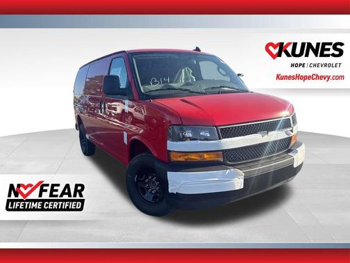 2025 Chevrolet Express 3500 RWD 3500 Regular Wheelbase WT