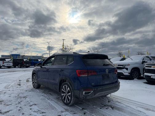 2024 Volkswagen Taos 1.5T SE