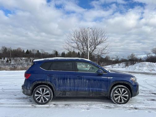 2024 Volkswagen Taos 1.5T SE