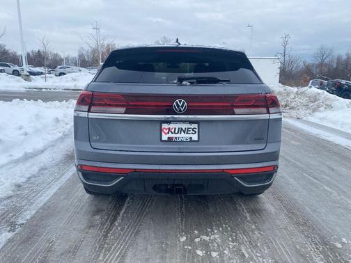 2025 Volkswagen Atlas Cross Sport 2.0T SE w/Technology 4MOTION