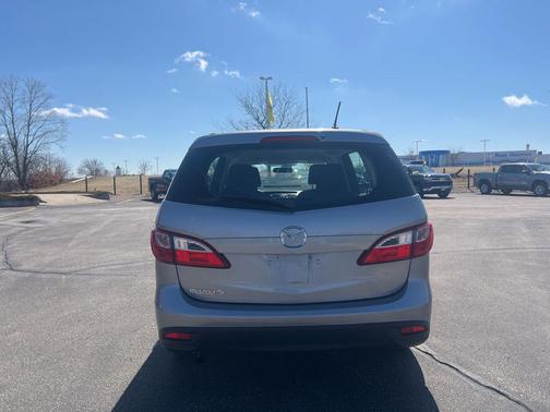 Liquid Silver Metallic 2014 Mazda Mazda5 Sport