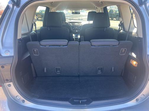 Liquid Silver Metallic 2014 Mazda Mazda5 Sport