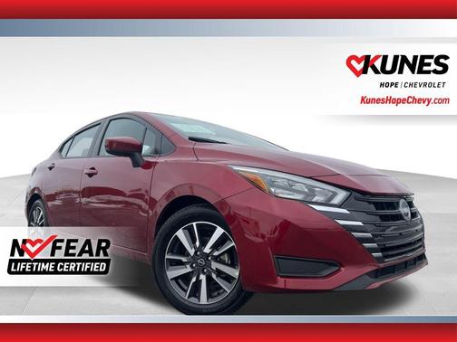 2025 Nissan Versa 1.6 SV