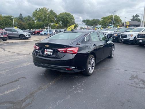 2024 Chevrolet Malibu FWD 2LT