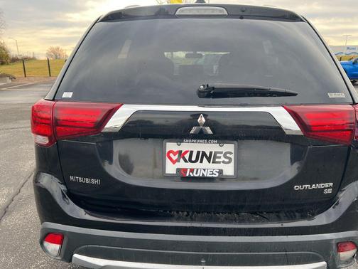 2017 Mitsubishi Outlander SE