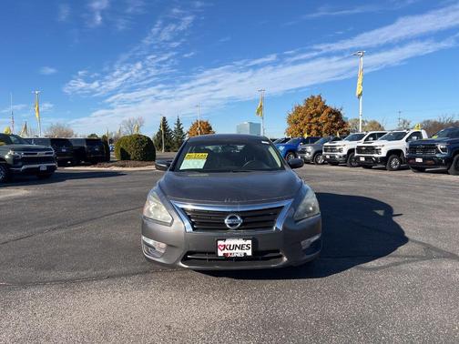 2014 Nissan Altima 2.5 SV