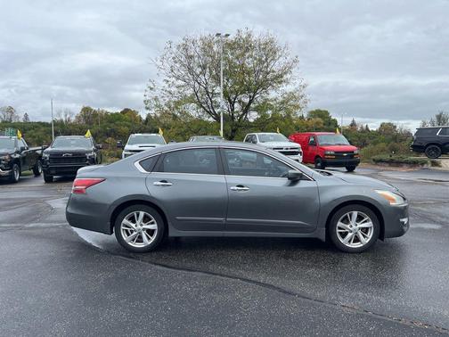 2014 Nissan Altima 2.5 SV