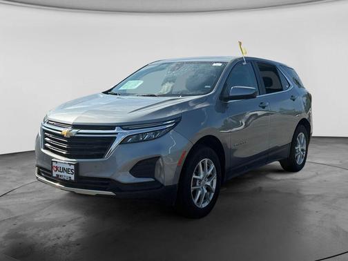 Sterling Gray Metallic 2024 Chevrolet Equinox 1LT