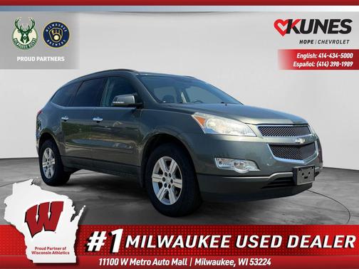 Steel Green Metallic 2011 Chevrolet Traverse LT
