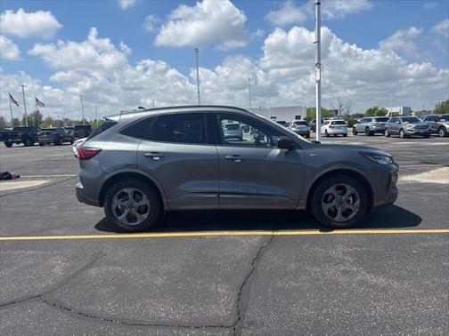 2023 Ford Escape ST-Line