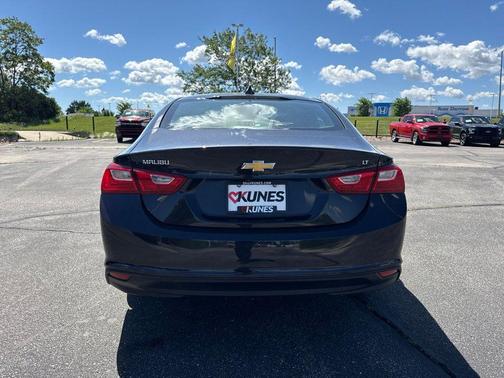 Dark Ash Metallic 2023 Chevrolet Malibu FWD 1LT