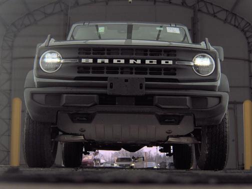 CARBONIZED GRAY METALLIC 2025 Ford Bronco Big Bend