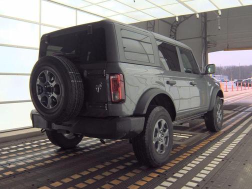 CARBONIZED GRAY METALLIC 2025 Ford Bronco Big Bend