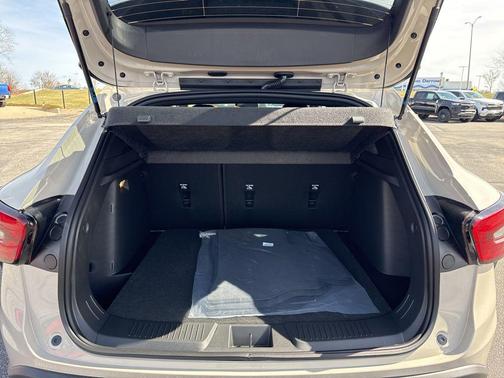 White Sands 2026 Chevrolet Trax FWD 2RS