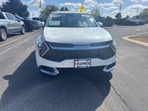 2024 Kia Sportage LX