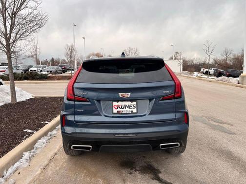 Deep Sea Metallic 2025 Cadillac XT4 Premium Luxury