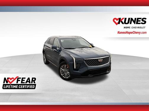 Deep Sea Metallic 2025 Cadillac XT4 Premium Luxury