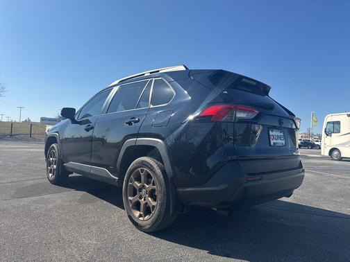 2023 Toyota RAV4 Hybrid Woodland Edition