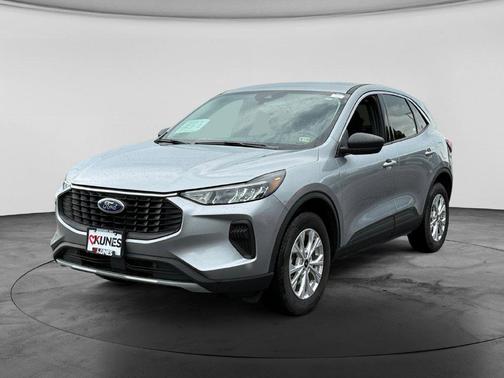 Iconic Silver Metallic 2024 Ford Escape Active