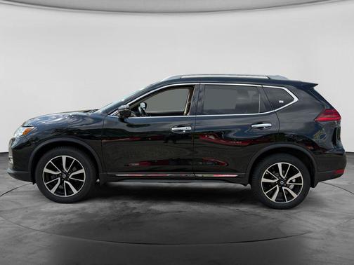 Magnetic Black 2017 Nissan Rogue SL