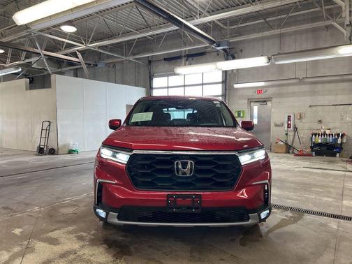 Radiant Red Metallic II 2024 Honda Pilot EX-L