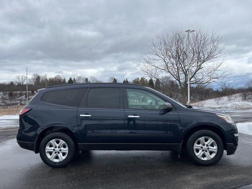 2015 Chevrolet Traverse LS