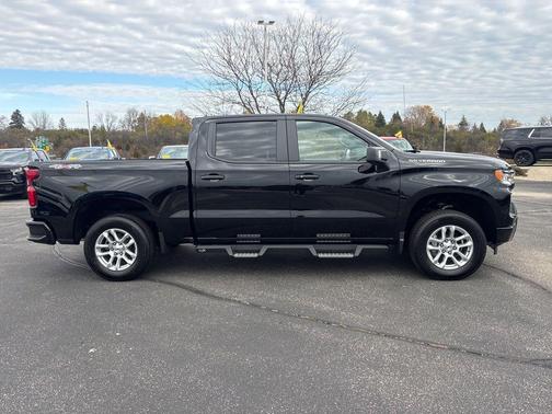 2025 Chevrolet Silverado 1500 RST