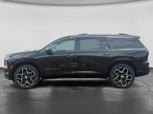 Mosaic Black Metallic 2026 Chevrolet Traverse High Country