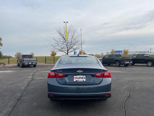 2024 Chevrolet Malibu FWD 1LT