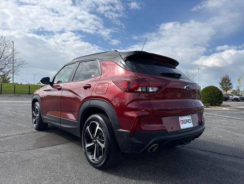 Crimson Metallic 2022 Chevrolet Trailblazer RS