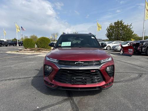Crimson Metallic 2022 Chevrolet Trailblazer RS