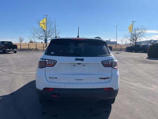 2024 Jeep Compass Trailhawk