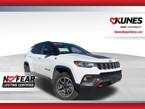 2024 Jeep Compass Trailhawk