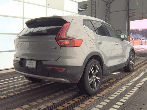 Gray 2024 Volvo XC40 B5 Core